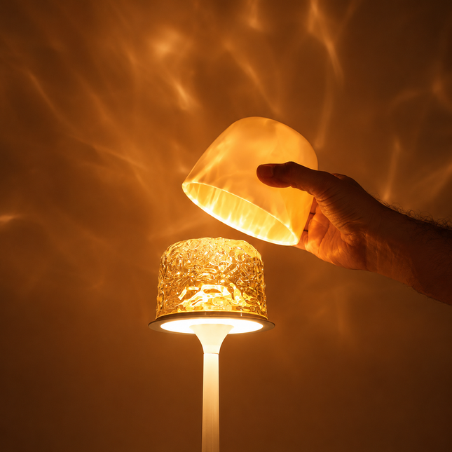 AquaGlow™ – Lampada Spa Impermeabile